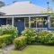 Countryside Luxe - 5 minute drive to the Beach!