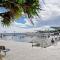 Stylish 2 B/R Kings Beach Apartment (6 guests) ZF4 - Caloundra