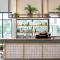 Pandanus Beach House - Direct Beach Access