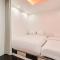 Show Hotel