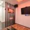 Show Hotel