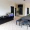 Top End Getaway - Luxury Home