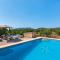 Apartamento Rural con piscina Finca Can Petit