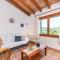 Apartamento Rural con piscina Finca Can Petit