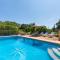 Apartamento Rural con piscina Finca Can Petit