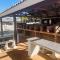 Santana 804 Beachfront Apartment with spectacular sea views