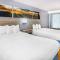 Days Inn & Suites by Wyndham Colonial