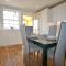 Aqua Vista- seafront cottage Cellardyke