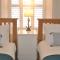 Aqua Vista- seafront cottage Cellardyke