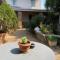 Maison H Guest House