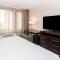 DoubleTree by Hilton Newark Penn Station, NJ