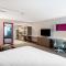 Home2 Suites By Hilton Phoenix Airport North, Az
