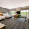 Hampton Inn & Suites Raleigh Midtown, NC