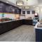 Hampton Inn Kansas City Northeast