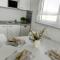 Pools, Sauna und Balkon mit Panoramablick