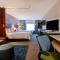 Home2 Suites By Hilton Lexington Hamburg - Lexington