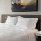 Hilton Garden Inn Camden Waterfront Philadelphia - Camden