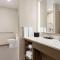 Embassy Suites by Hilton Round Rock - 圆石城