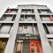 Super Townhouse Menka