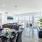 Top Floor High Rise 3 Bed DTLA Skyscraper Penthouse