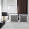 Perfectly located 2BD near Times Square with Gym