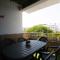 Lightbooking Nacita terraza a metros de la playa