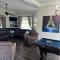 Train Depot - 3 BR Home with Pool, Sand Volleyball & Pool Table