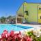 Nice Home In Hrvace With Outdoor Swimming Pool - Hrvace