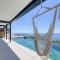 VILLA L'OISEAU BLEU 220m2 VUE MER 180, GIENS & Porquerolles - Studio - 卡尔特汉