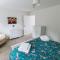 BRIARS CLOSE - Four Bed Property on the Edge of the Peak District National Park - Buxton