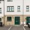 BRIARS CLOSE - Four Bed Property on the Edge of the Peak District National Park - Buxton
