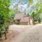 Lanaken Luxe Garden Retreat