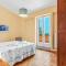 2 Bedroom Nice Apartment In Capranica Vt