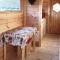 White wood tiny house - Darney