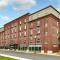 Courtyard Keene Downtown - كين