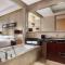 Sheraton Zhenjiang Hotel Sheraton Zhenjiang Hotel