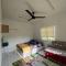 Homestay Kasih Alza -Ada 2 Unit - View Sawah Padi , Private Pool -Prefer Direct Booking- - 马六甲
