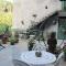 Chambre Bounty, B&B, cuisine privée, lit queen size, terrasse, parking, garage