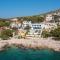 Amazing Seafront Croatian Villa - 5 Bedrooms - Villa White Pearl - Phenomenal Sea Views & Private Infinity Pool - Primosten - 普利莫顿