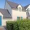 1 Bedroom Lovely Apartment In Carantec