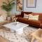 Luxury hideaway holiday unit in CBD
