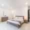 Beautiful, central home with all amenities & WIFI by 360 Estates