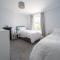 Dragonfly Cottage by Big Skies Cottages