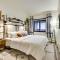 Pool and Ski-In Access Copper Mountain Condo!
