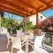 Holiday Home Jelsa Vitarnja