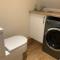 Pet Friendly Cottage Ashbourne with Parking