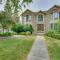 Lakefront Shelby Twp Getaway with Swim Pond!