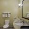 Quality Inn & Suites Chambersburg