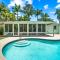 Tropical Paradise! Ξ Heated Pool! Ξ Pet Friendly!