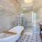 le clos grillet
